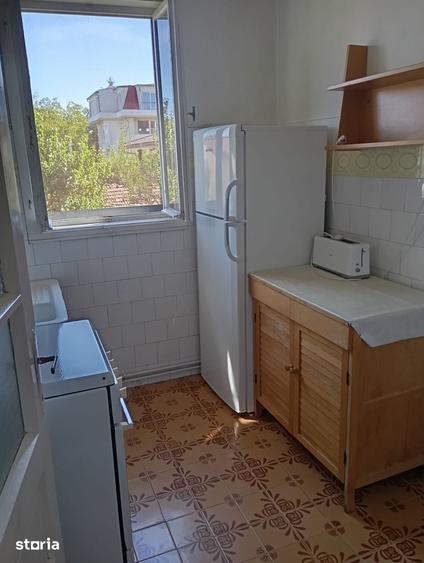 Apartament cu 3 camere în Mărăști