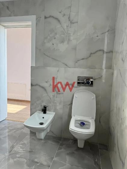 Casă individuală cu 4 camere cu Canalizare în Valea Lupului