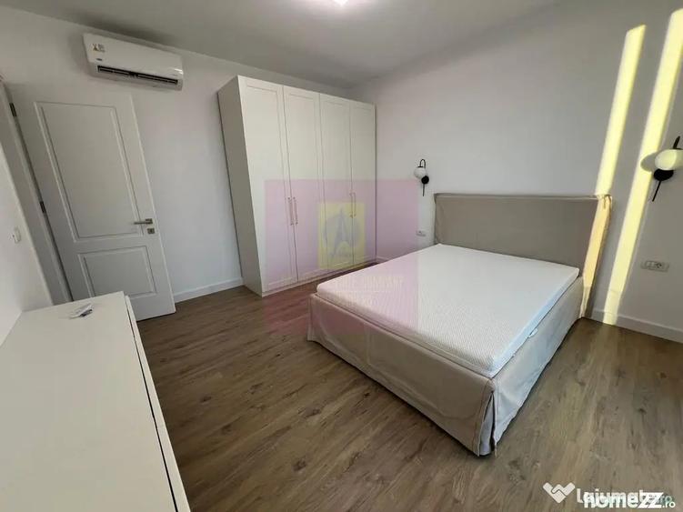 Apartament cu 4 camere decomandat în Grădina Icoanei