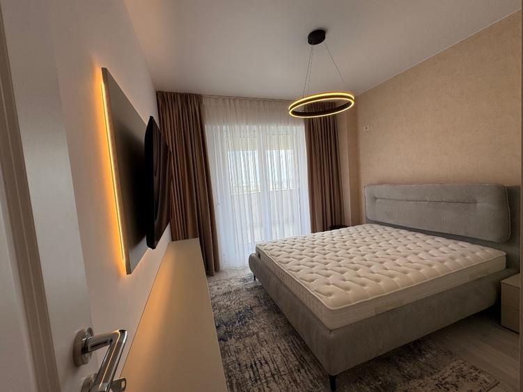Apartament cu 2 camere decomandat, mobilat în Parcul Carol
