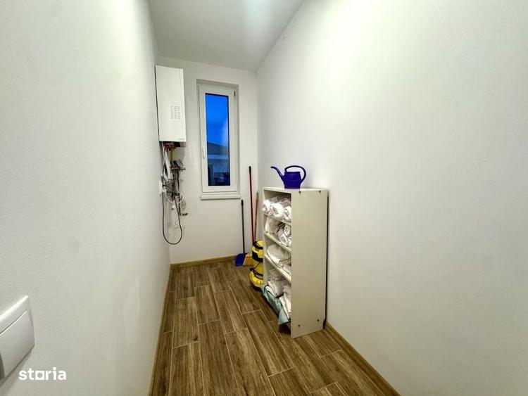 Casă cu 4 camere în Corușu