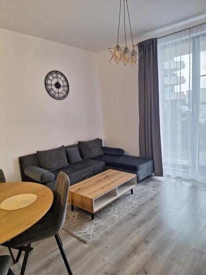 Apartament cu 2 camere decomandat în Tomis Plus