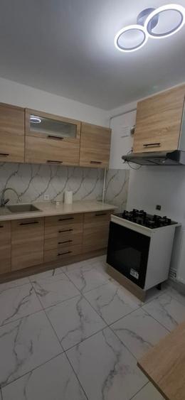 Garsonieră decomandată în Gării