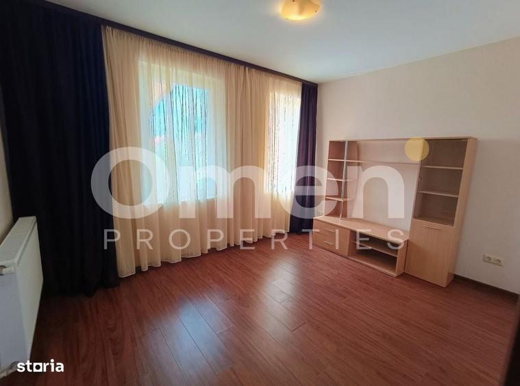 Casă cu 3 camere în Central