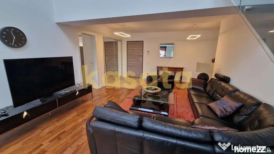 Apartament cu 4 camere semidecomandat în Sisești