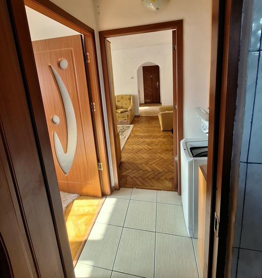 Inchiriez apartament 2 camere ultracentral Piatra Neamt - 4