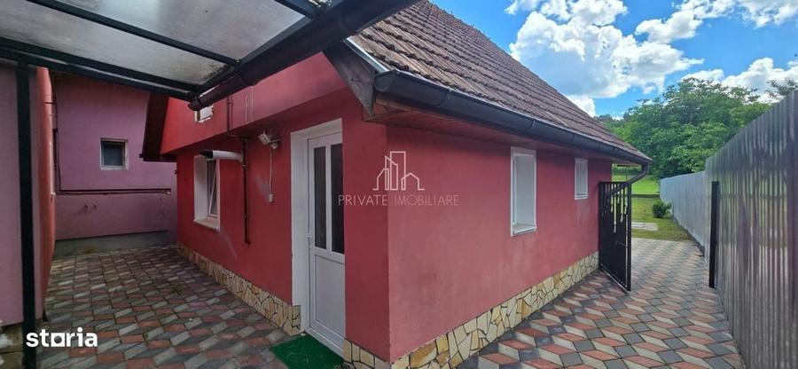 Casă cu 4 camere cu Teren 800 Mp în Saschiz