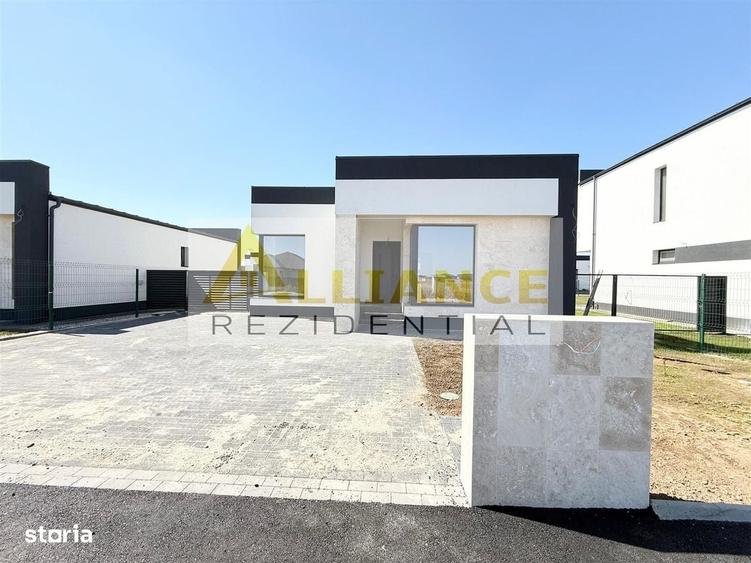 Casa individuala | Parter | 3-4 camere | 2 bai | Ansamblu rezidential - 1