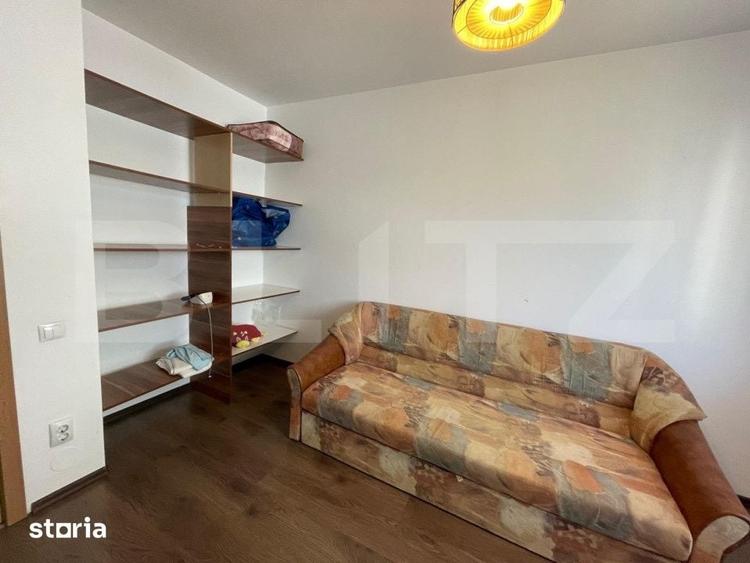 Apartament cu 3 camere semidecomandat în Florești