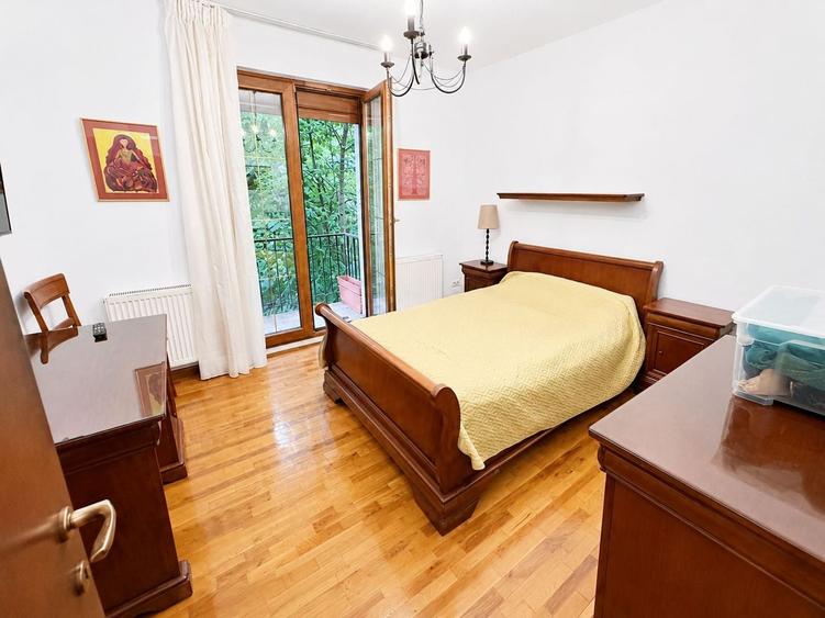 Apartament cu 2 camere decomandat în Floreasca