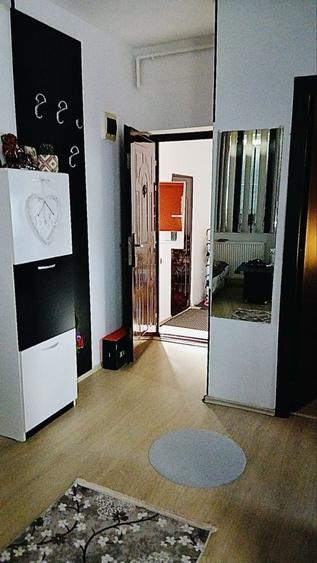 Apartament cu 2 camere în Tineretului