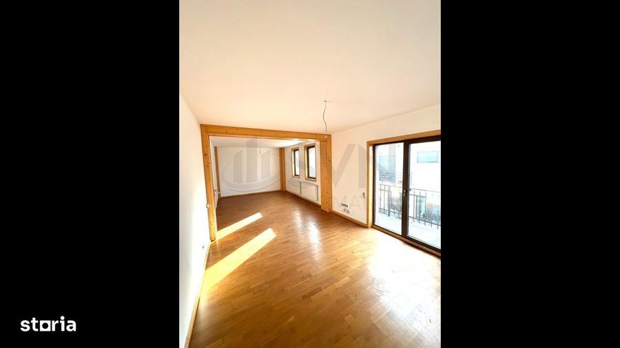 Casă cu 6 camere cu Teren 541 Mp în Ghencea
