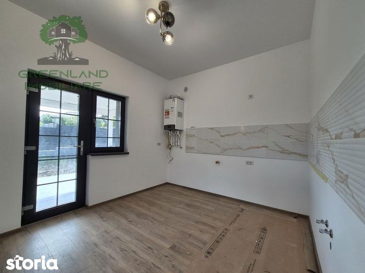 Casă cu 4 camere cu Teren 500 Mp în Miroslava