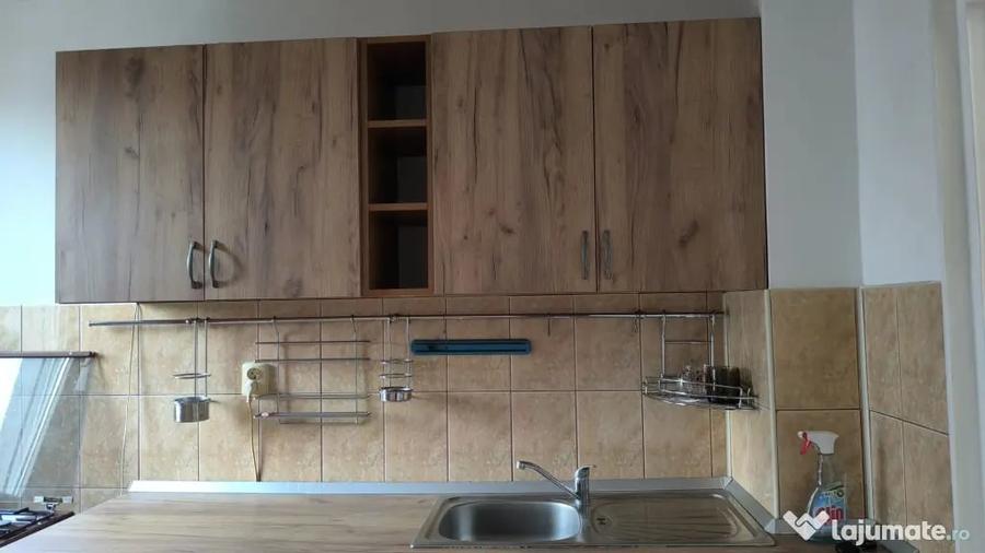Apartament cu 2 camere decomandat în Drumul Taberei