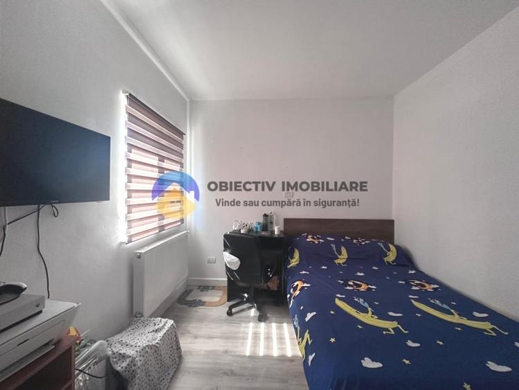 Casă cu 3 camere cu Canalizare în Central