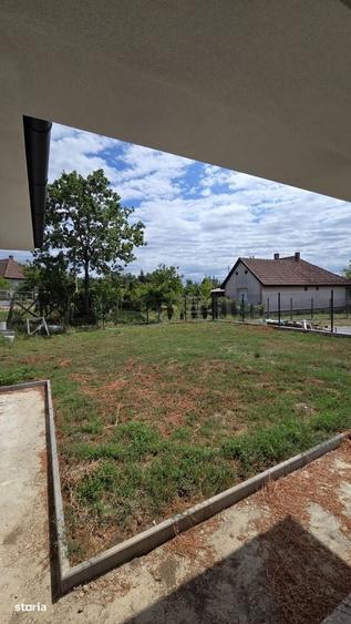 Casă cu 3 camere în Viile Satu Mare