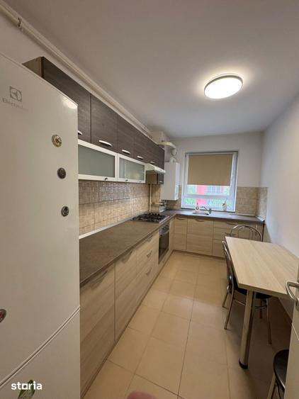 Apartament cu 2 camere decomandat în Bartolomeu