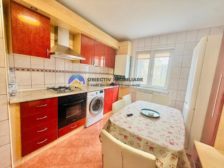 Apartament cu 2 camere semidecomandat în Mărăței