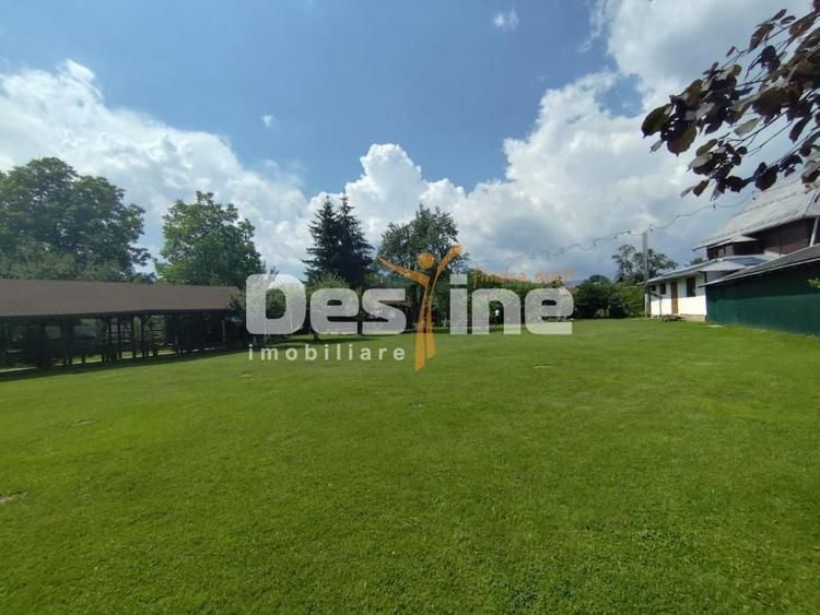 Hotel/Pensiune, de 450 mp, în Aluniș