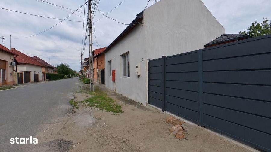 Casă cu 4 camere cu Teren 720 Mp în Grădiște