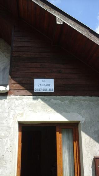 Casă cu 3 camere în Păltiniș