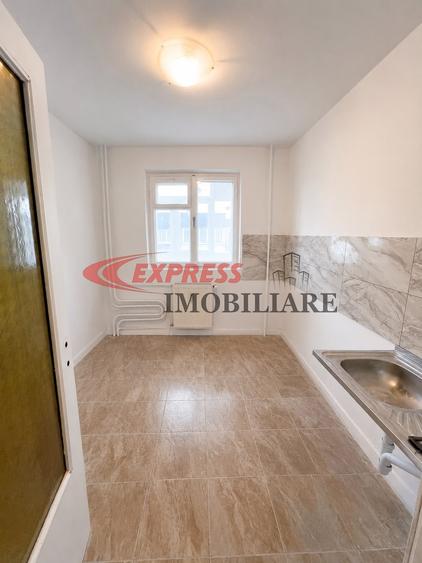 Apartament cu 3 camere decomandat în Dristor