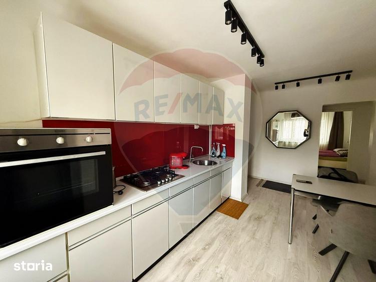 Apartament cu 4 camere decomandat, mobilat în 1 Mai