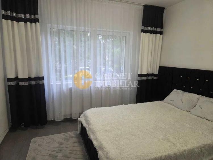 Apartament cu 3 camere decomandat, mobilat în Mircea cel Bătrân