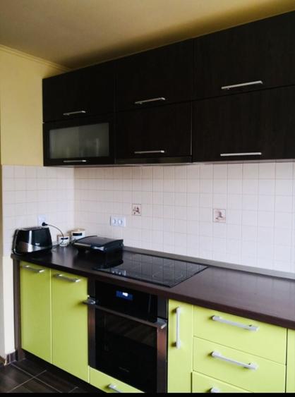 Apartament cu 2 camere semidecomandat în Rogerius