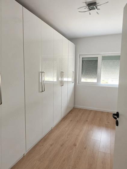 Casă cu 2 camere cu Teren 291 Mp în Central