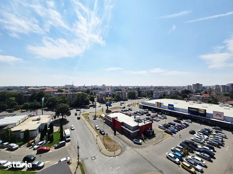 Apartament cu 3 camere în Funcționarilor