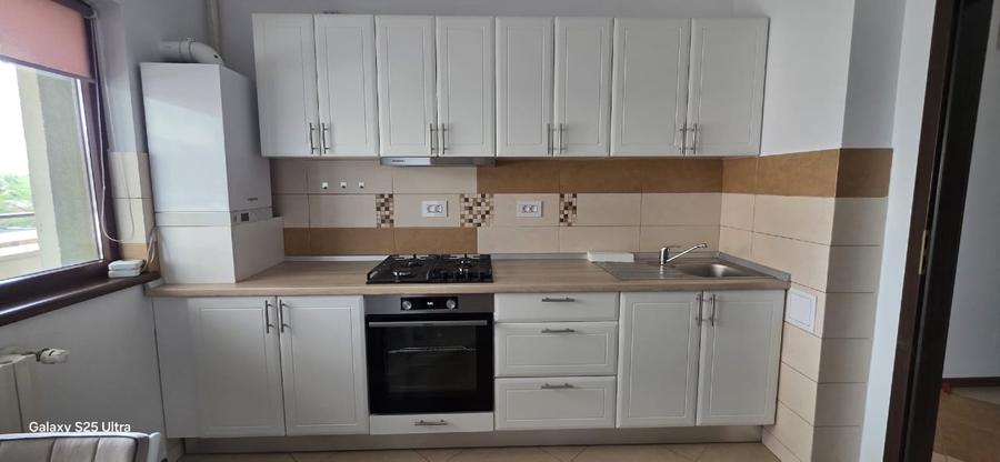 Apartament cu 2 camere decomandat, mobilat în Podul de Fier