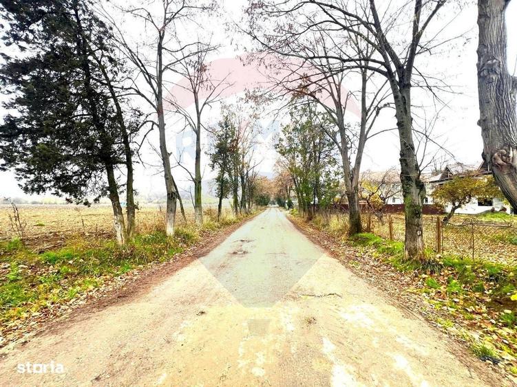 Apartament cu 3 camere decomandat, mobilat în Răcăciuni