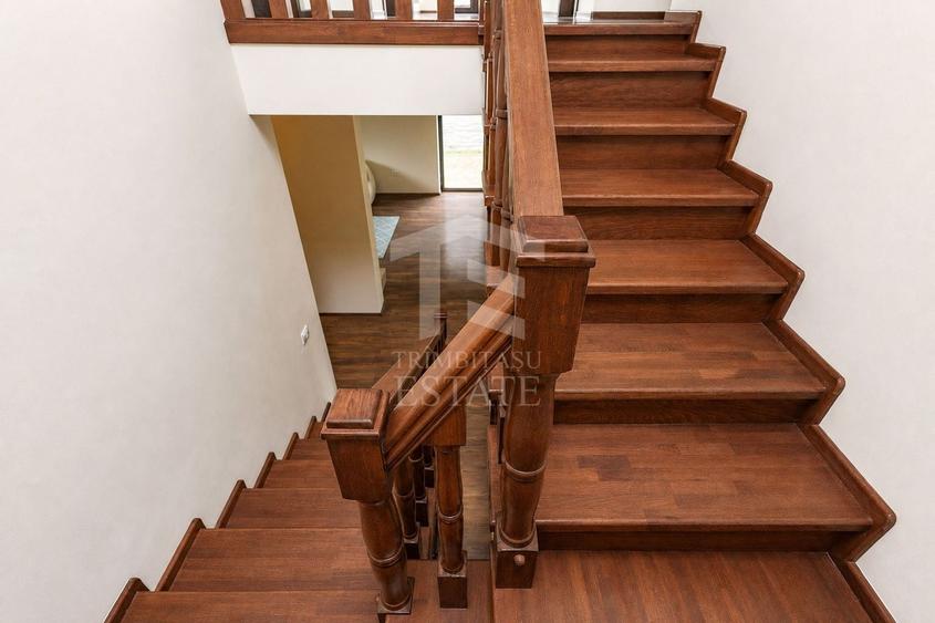 Casă individuală cu 5 camere cu Canalizare în Biled