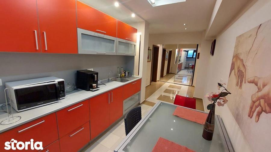 Apartament cu 2 camere, mobilat în Delfinariu
