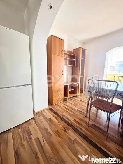 Apartament cu 2 camere decomandat în Banat