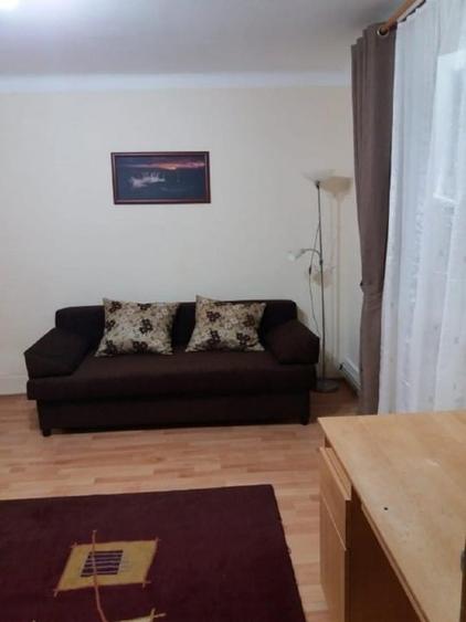 Casă individuală cu 1 camere cu Teren 37 Mp în Ultracentral