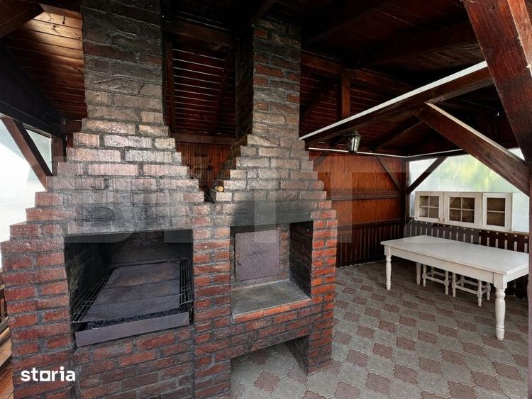 Casă cu 5 camere cu Teren 500 Mp în Sângeorgiu de Mureș