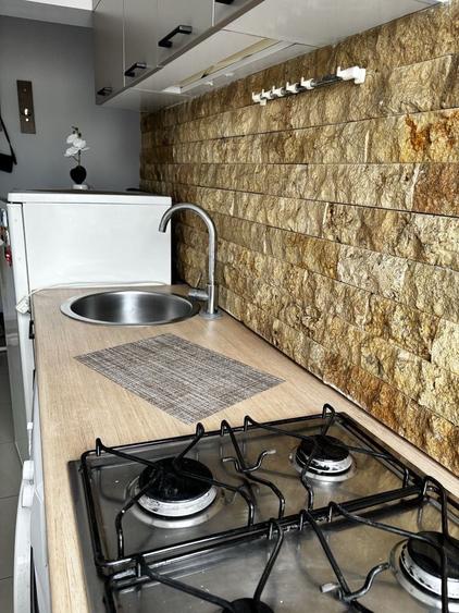 Apartament cu 2 camere nedecomandat în Girocului