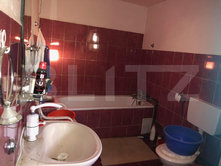 Casă individuală cu 2 camere cu Canalizare în Pomi