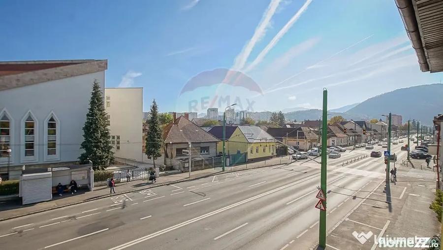 Apartament cu 2 camere decomandat în 13 Decembrie