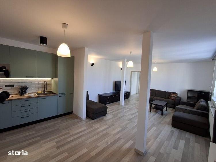 Apartament cu 3 camere semidecomandat în Nord