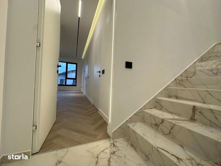 Casă cu 5 camere cu Teren 490 Mp în Tunari