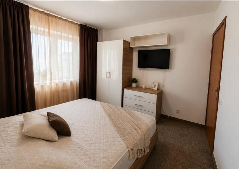 Apartament cu 2 camere decomandat în Obor