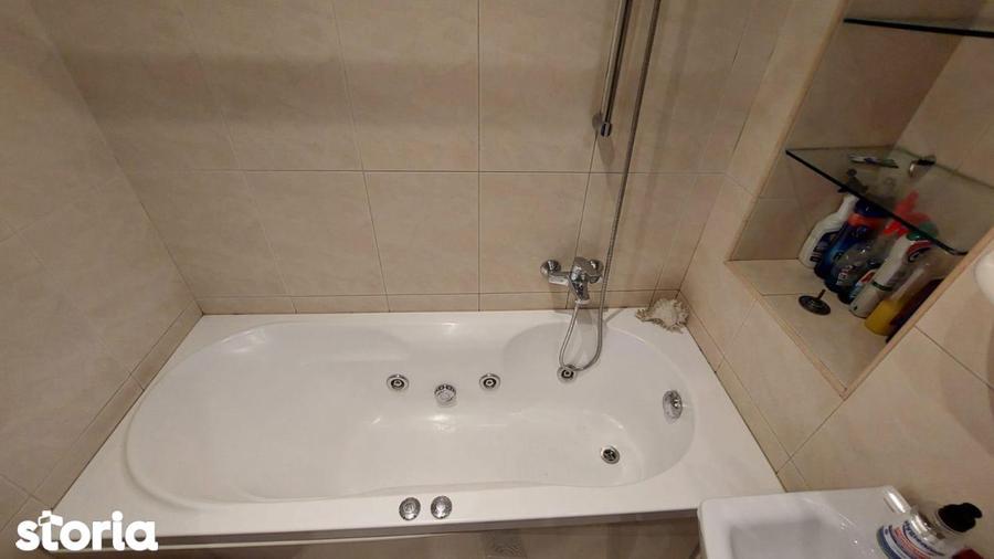 Apartament cu 2 camere, mobilat în Delfinariu