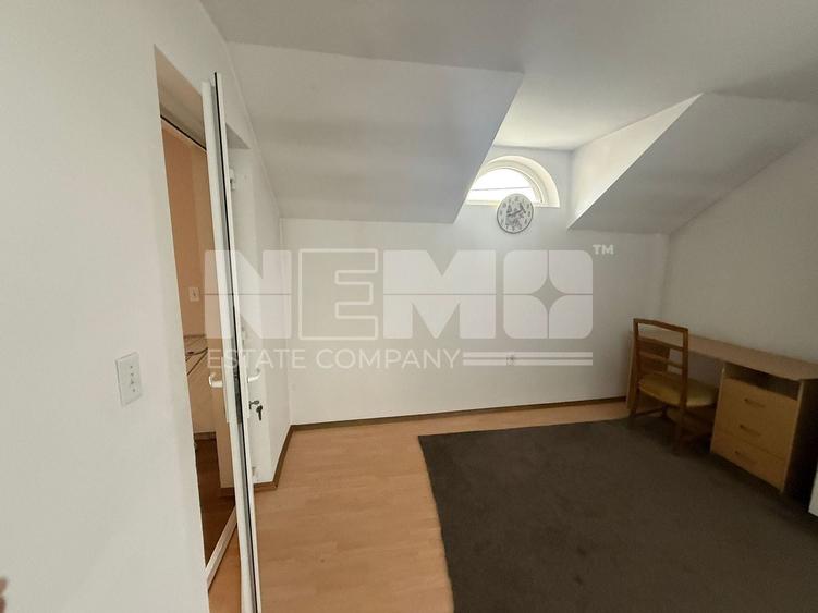 Apartament cu 3 camere în Ultracentral