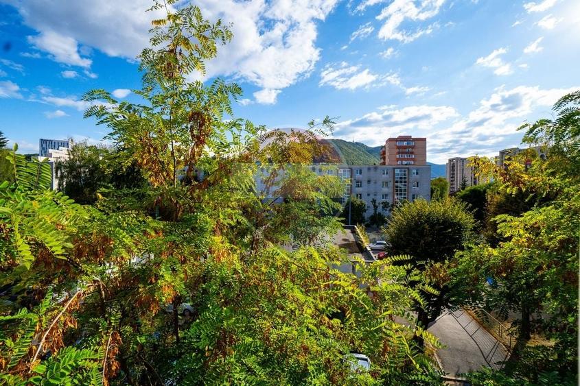 Apartament cu 2 camere decomandat în Centrul Civic