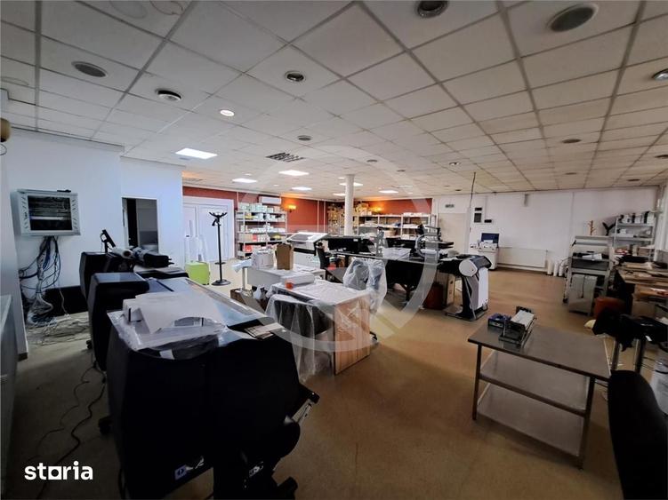 Spațiu comercial, de 190 mp, în Baciu