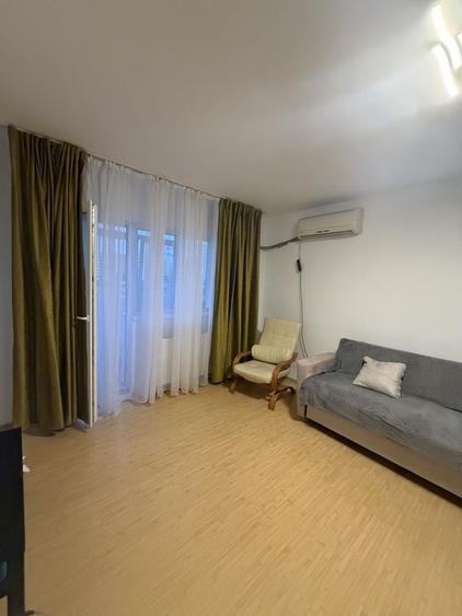 Apartament cu 2 camere decomandat în Gorjului