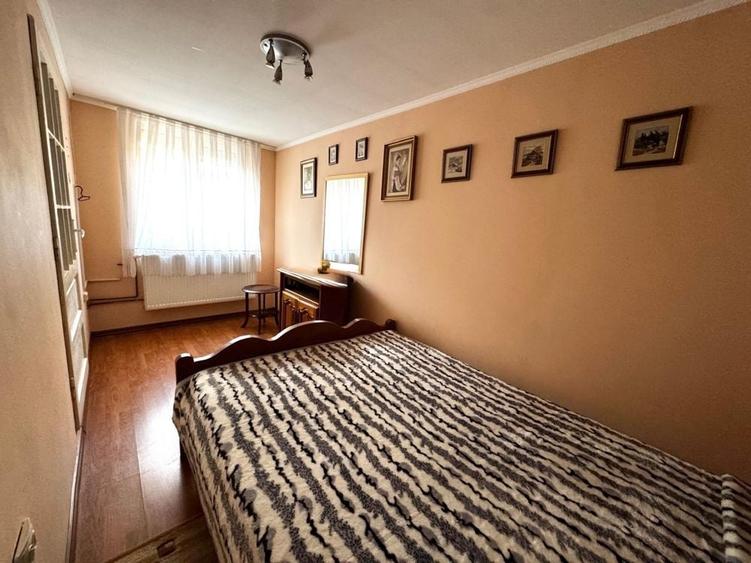 Casă cu 2 camere în Central